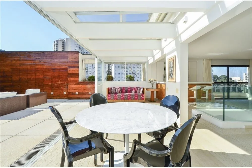 Apartamento, 3 quartos, 370 m² - Foto 1