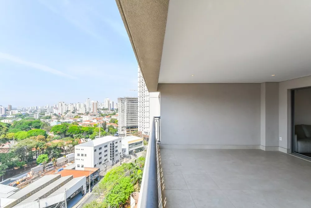 Apartamento à venda com 3 quartos, 147m² - Foto 5