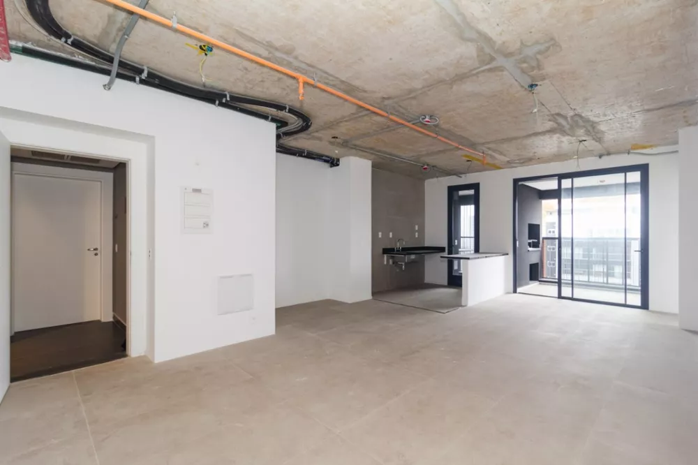 Apartamento à venda com 3 quartos, 105m² - Foto 1