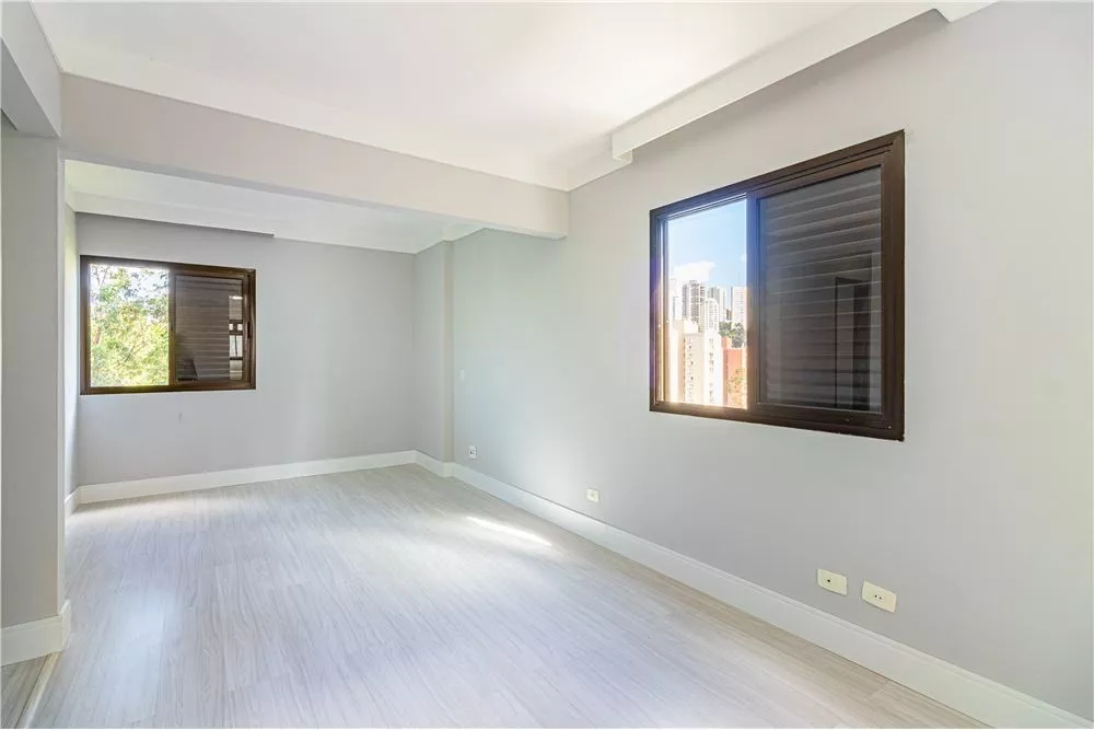 Apartamento à venda com 2 quartos, 85m² - Foto 15