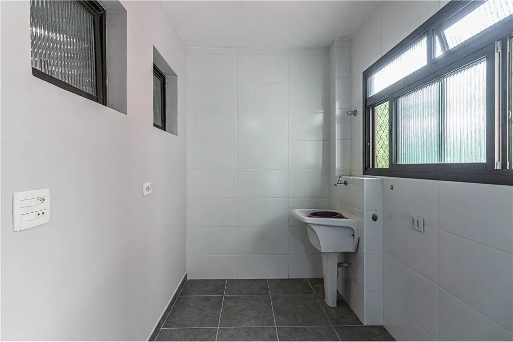 Apartamento à venda com 2 quartos, 85m² - Foto 13