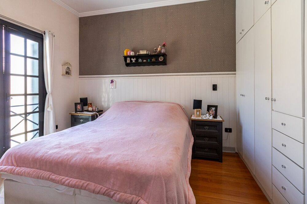 Casa à venda com 2 quartos, 280m² - Foto 7
