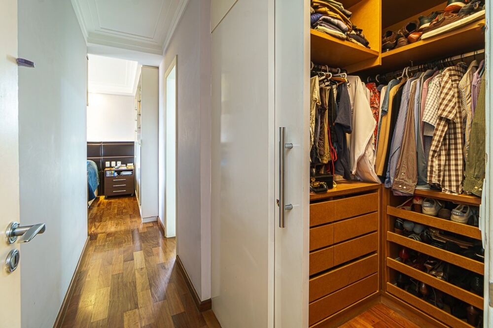 Apartamento à venda com 3 quartos, 214m² - Foto 13