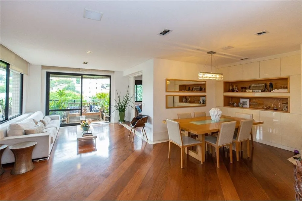 Apartamento, 3 quartos, 205 m² - Foto 1