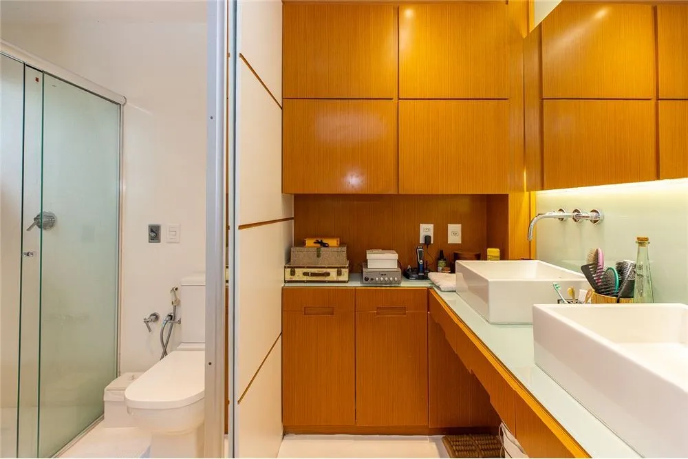 Apartamento, 3 quartos, 205 m² - Foto 2