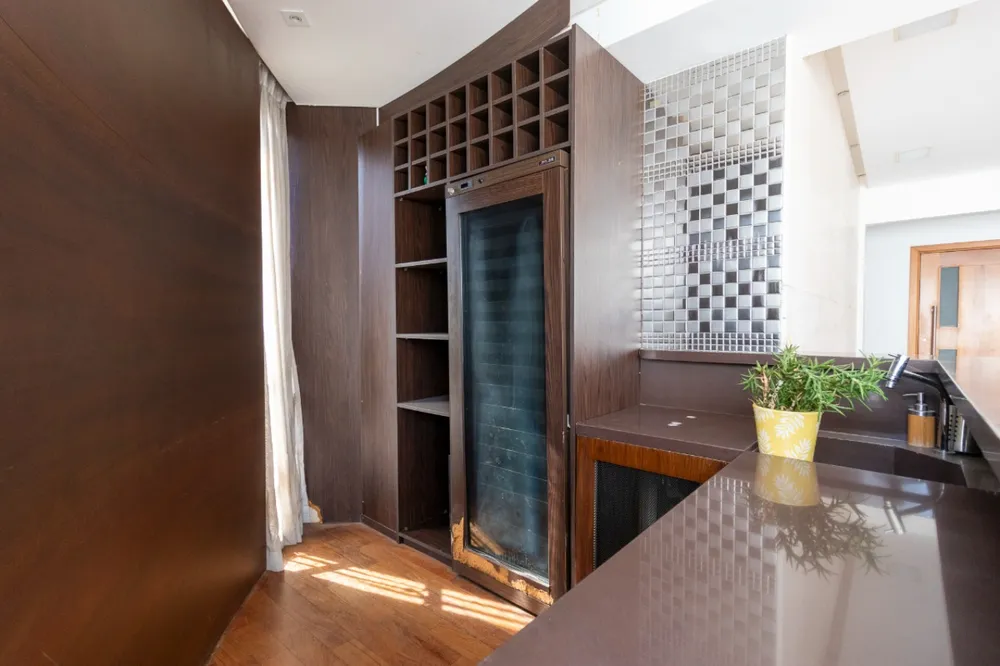 Apartamento, 4 quartos, 245 m² - Foto 1