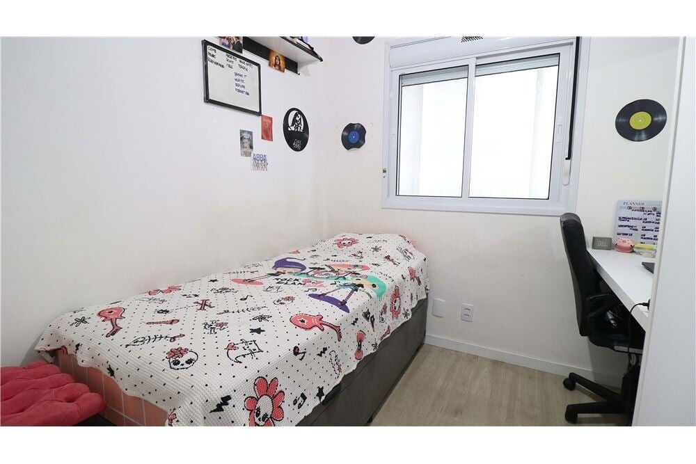 Apartamento à venda com 2 quartos, 62m² - Foto 16