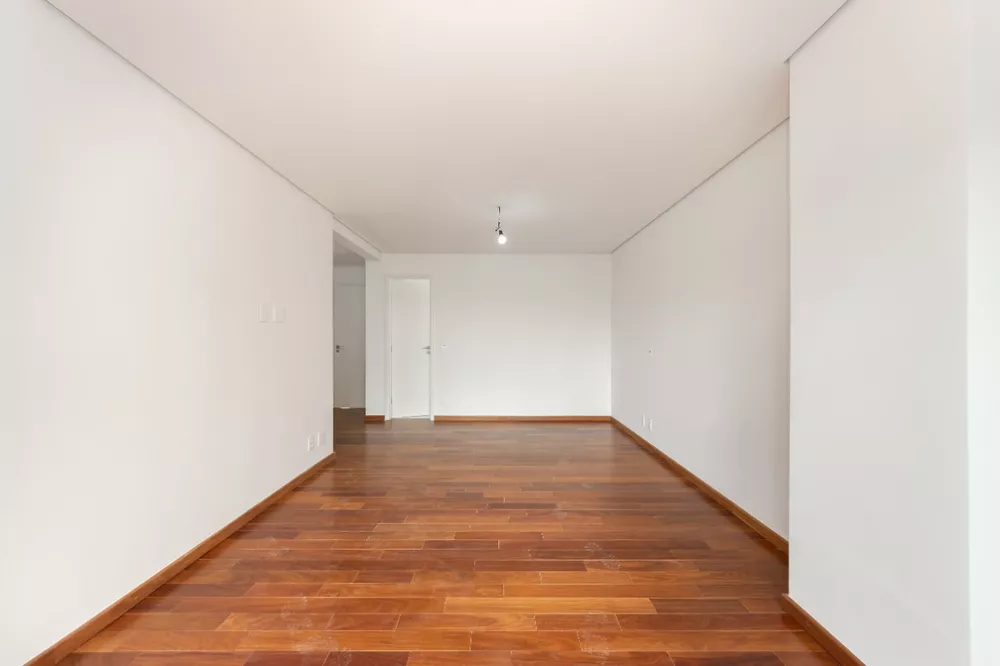 Apartamento à venda com 3 quartos, 208m² - Foto 6