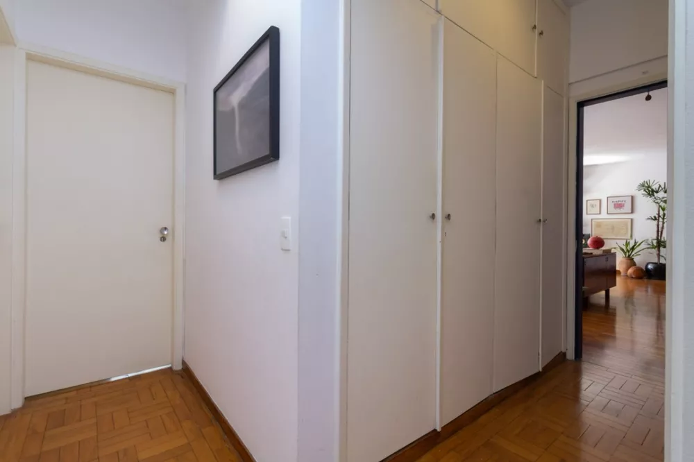 Apartamento à venda com 3 quartos, 292m² - Foto 8