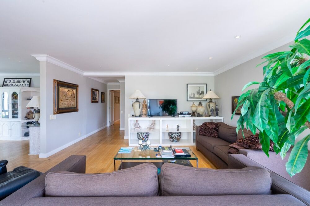 Apartamento, 3 quartos, 259 m² - Foto 2