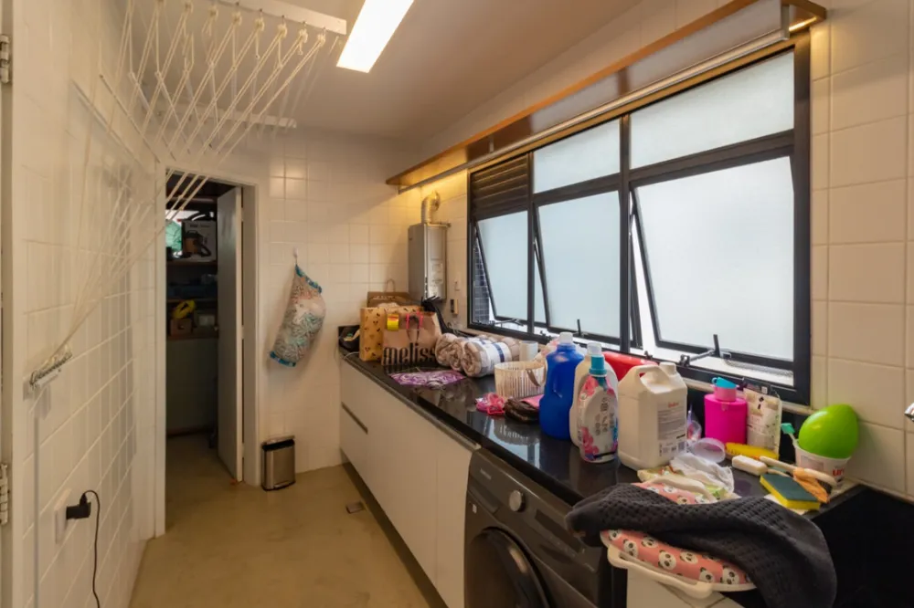 Apartamento, 3 quartos, 152 m² - Foto 2
