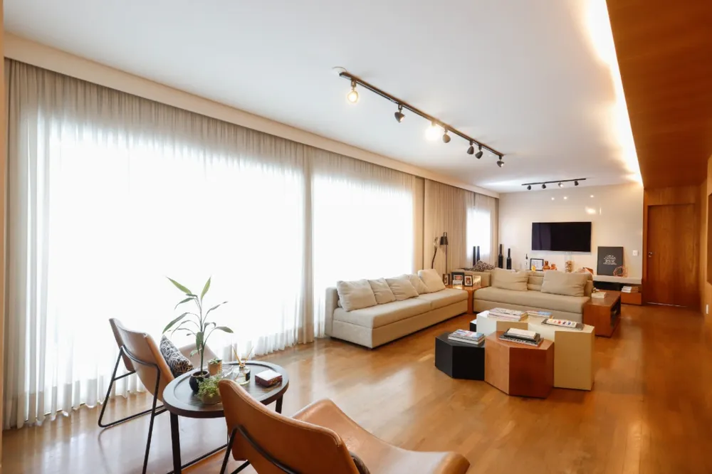Apartamento, 3 quartos, 202 m² - Foto 1