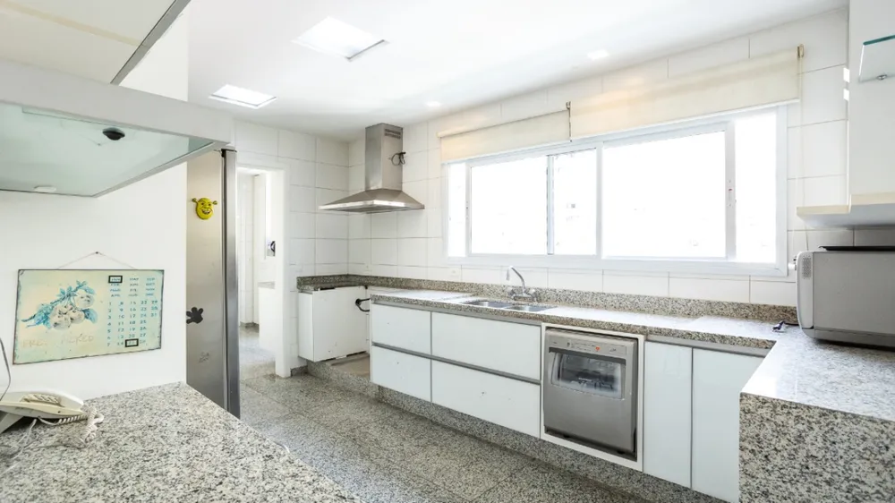 Apartamento, 3 quartos, 267 m² - Foto 1