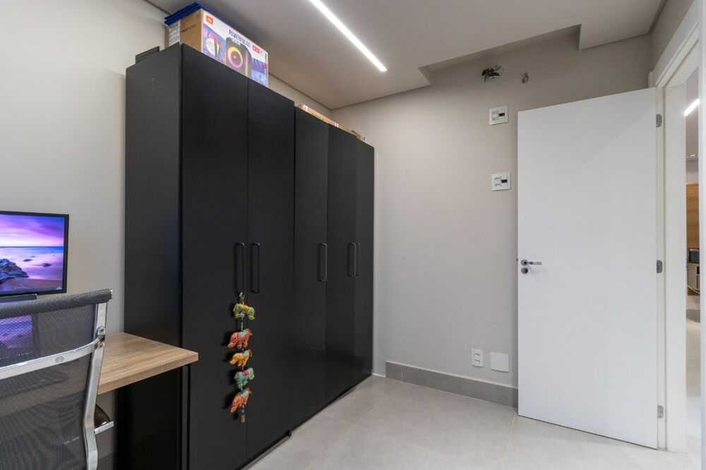 Apartamento à venda com 2 quartos, 80m² - Foto 11