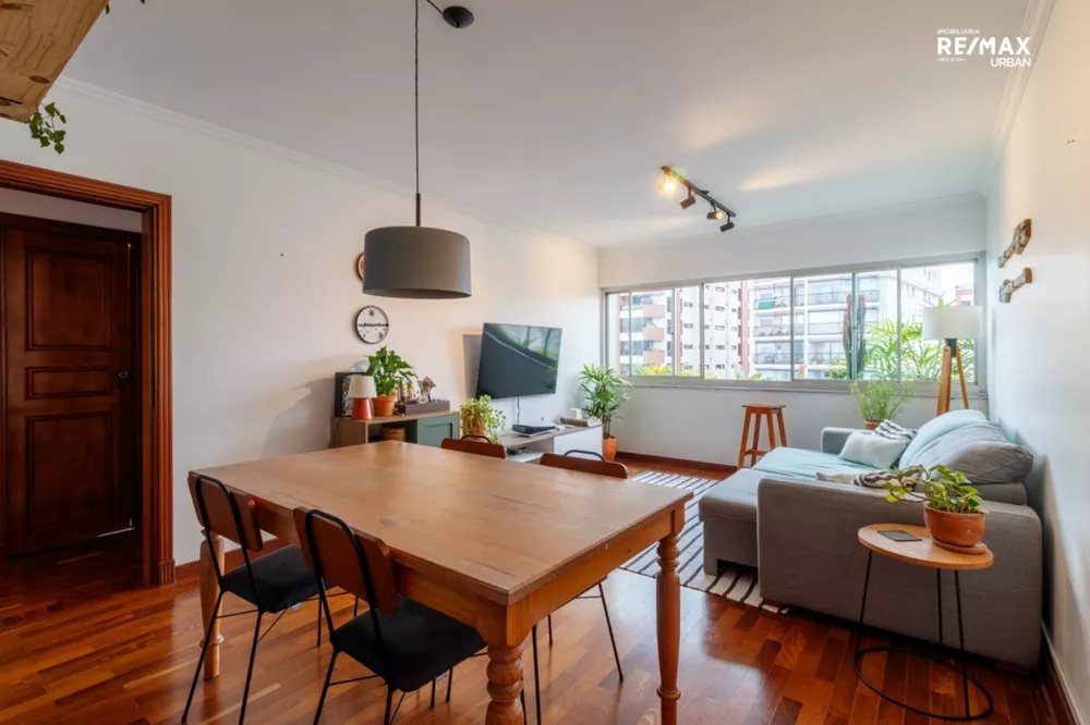 Apartamento à venda com 2 quartos, 100m² - Foto 1