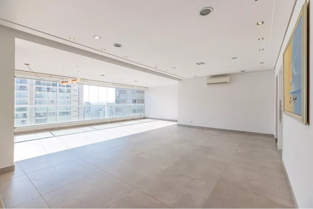 Apartamento à venda com 3 quartos, 222m² - Foto 6