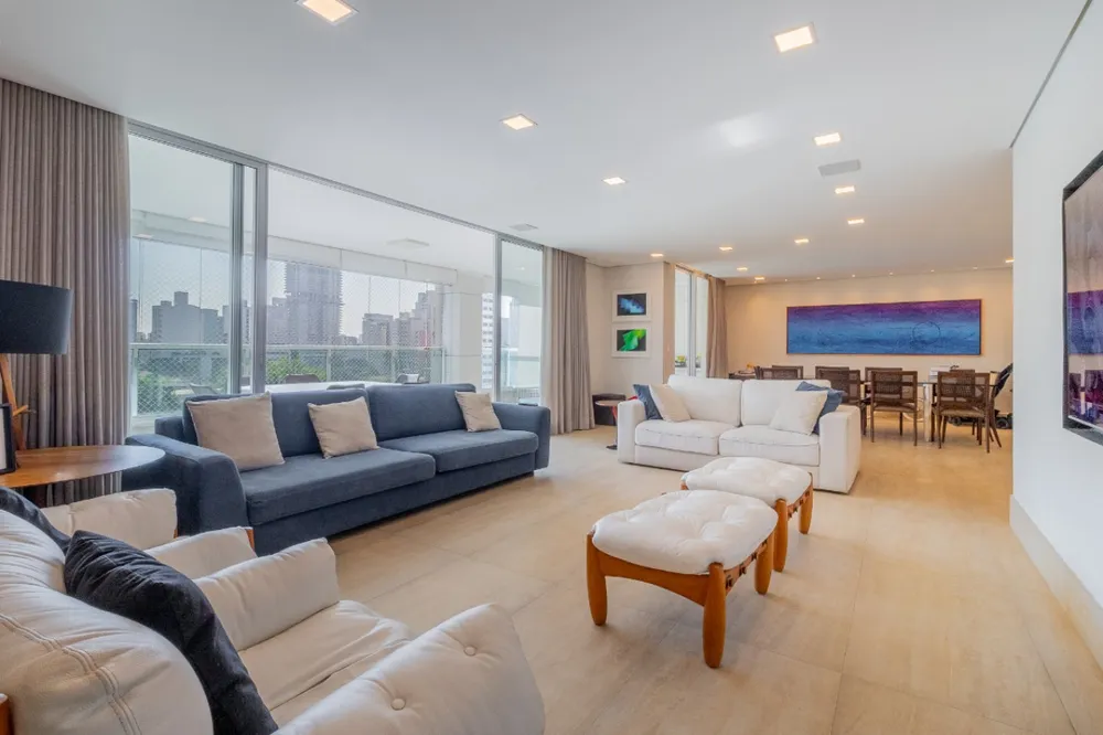 Apartamento, 4 quartos, 270 m² - Foto 1