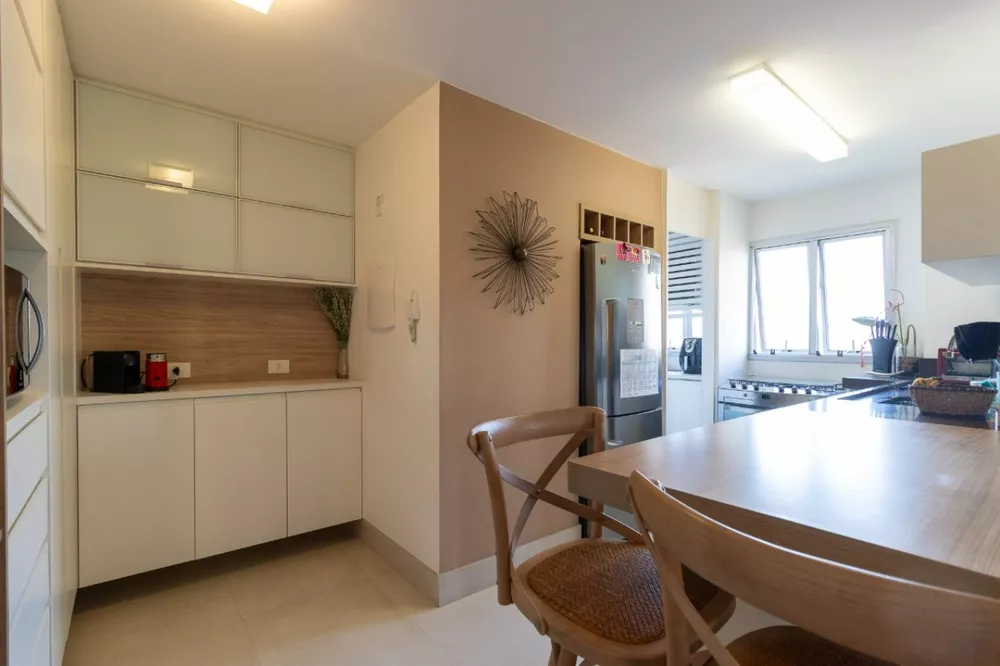 Apartamento à venda com 2 quartos, 103m² - Foto 5