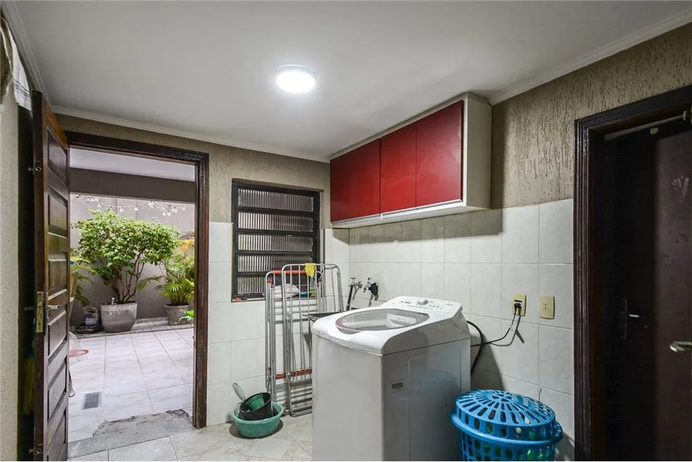 Casa, 3 quartos, 215 m² - Foto 9