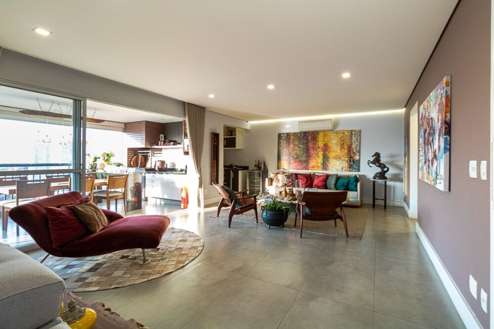 Apartamento à venda com 3 quartos, 168m² - Foto 5