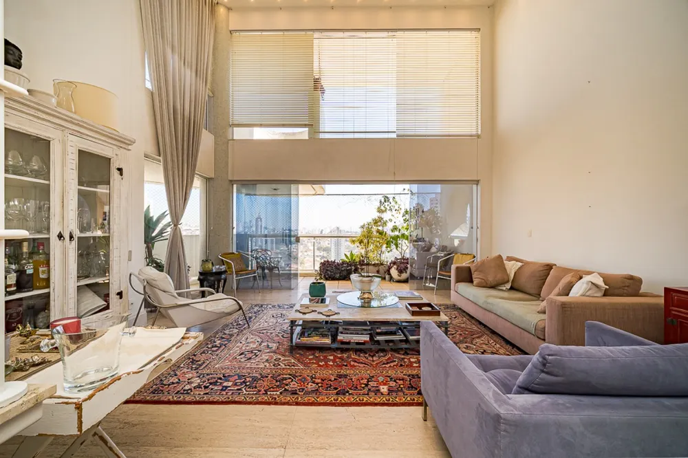 Apartamento, 4 quartos, 222 m² - Foto 1