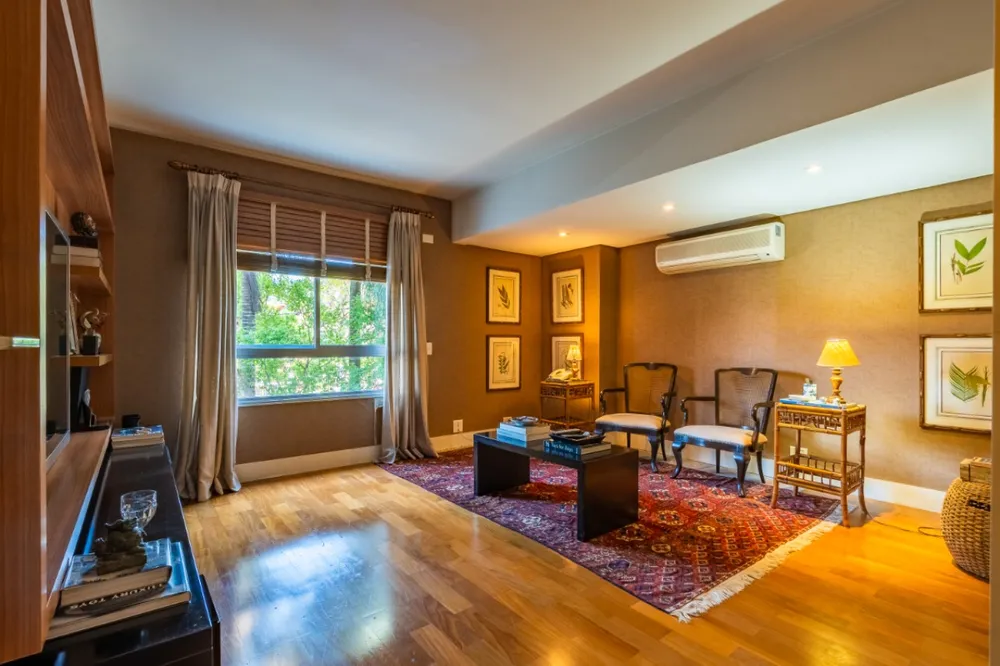 Apartamento, 4 quartos, 330 m² - Foto 1