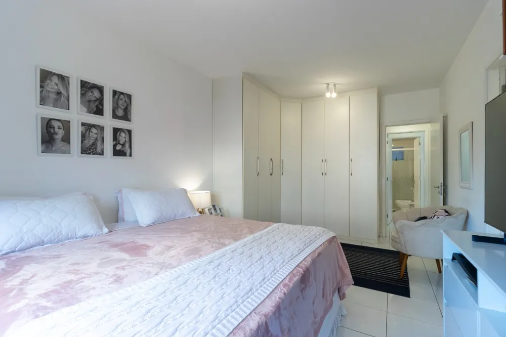 Apartamento, 3 quartos, 211 m² - Foto 4