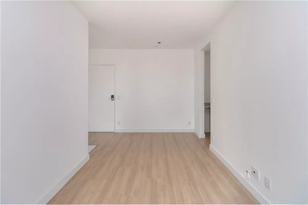 Apartamento à venda com 1 quarto, 42m² - Foto 5