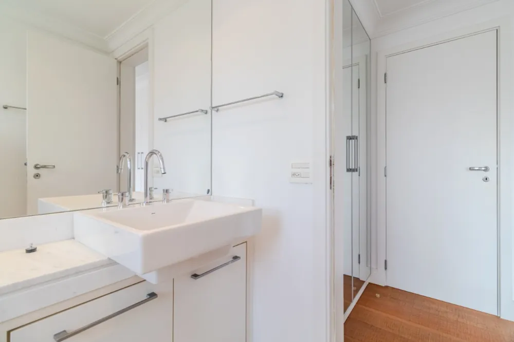 Apartamento, 3 quartos, 335 m² - Foto 2