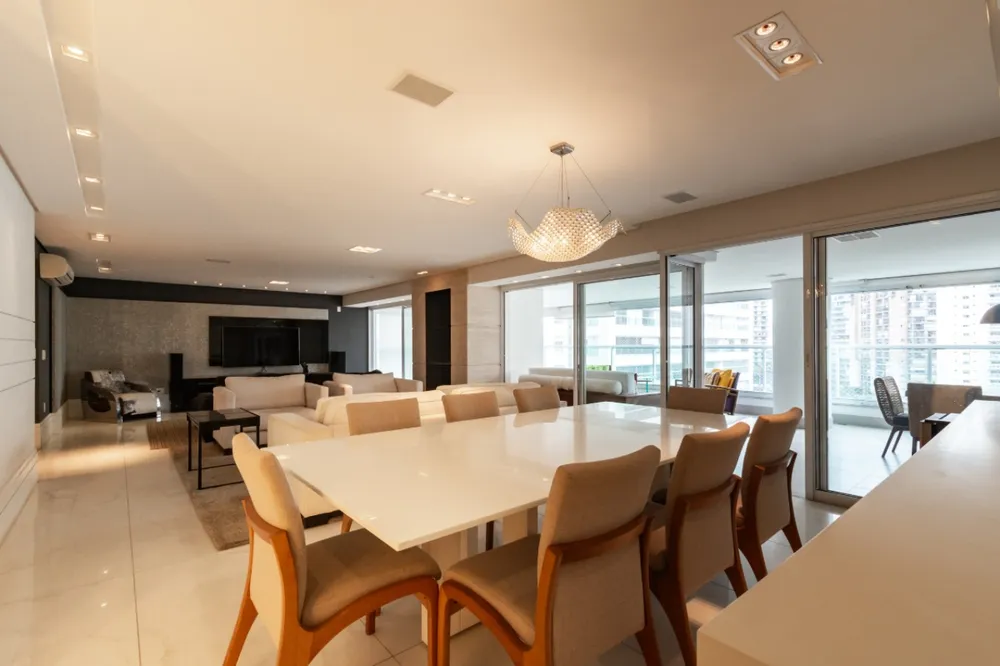 Apartamento, 4 quartos, 335 m² - Foto 1