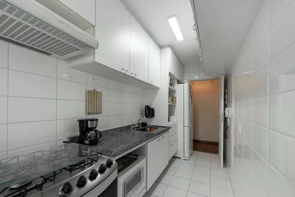 Apartamento à venda com 3 quartos, 85m² - Foto 7