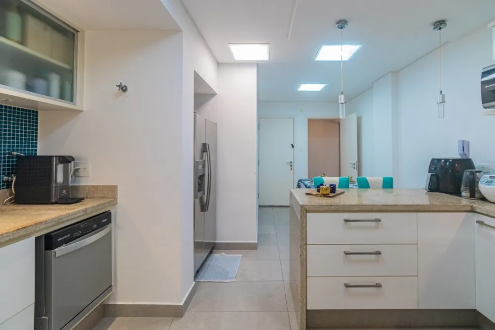 Apartamento, 3 quartos, 132 m² - Foto 2