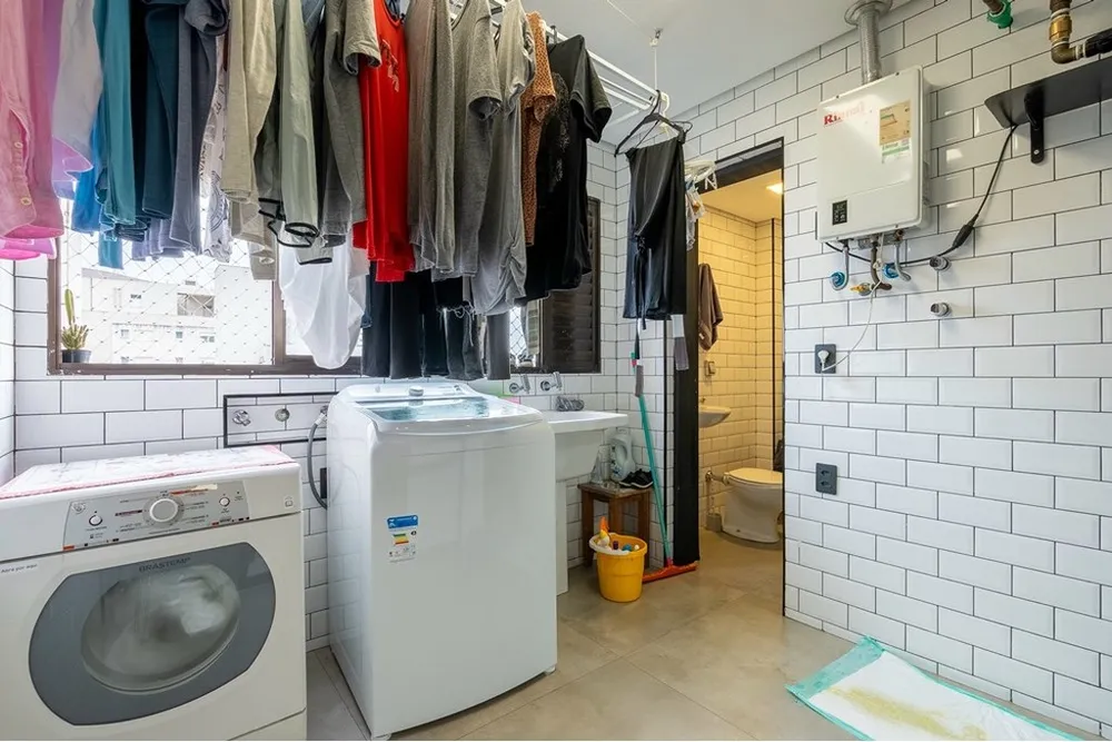 Cobertura, 3 quartos, 245 m² - Foto 2