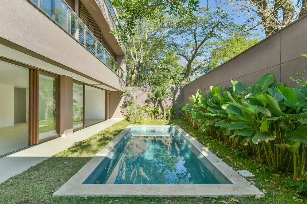 Casa, 4 quartos, 620 m² - Foto 1