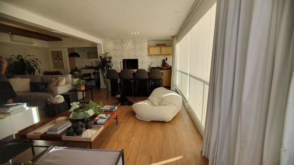 Apartamento à venda com 3 quartos, 121m² - Foto 5