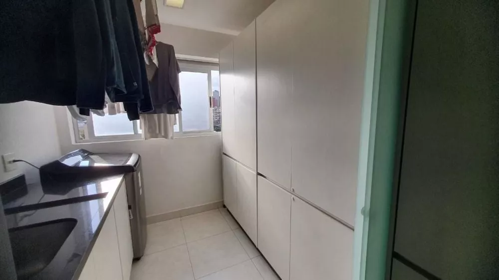 Apartamento à venda com 3 quartos, 121m² - Foto 15