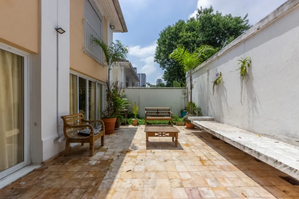 Casa, 4 quartos, 312 m² - Foto 1