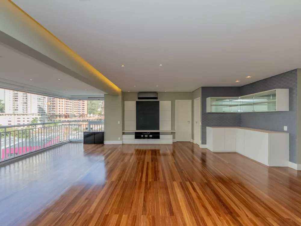 Apartamento à venda com 3 quartos, 128m² - Foto 4