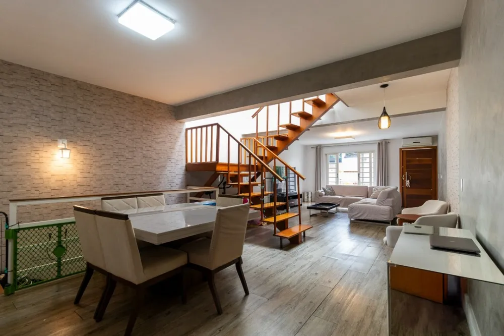 Casa, 3 quartos, 243 m² - Foto 8