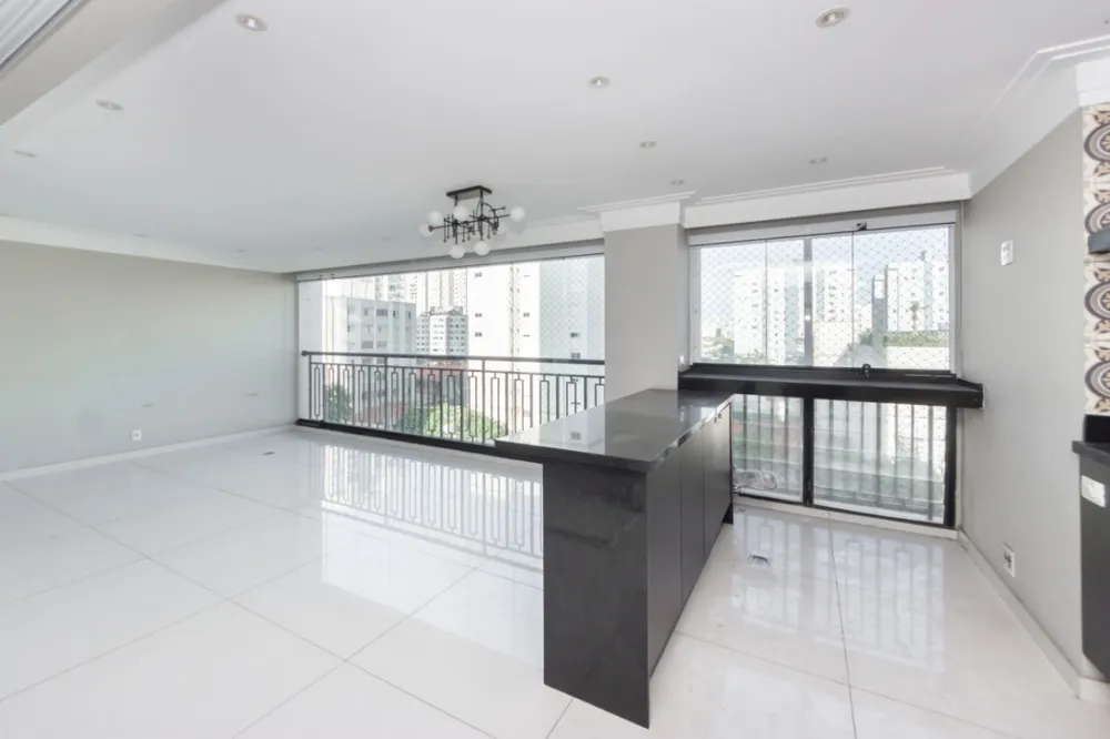 Apartamento, 3 quartos, 140 m² - Foto 1