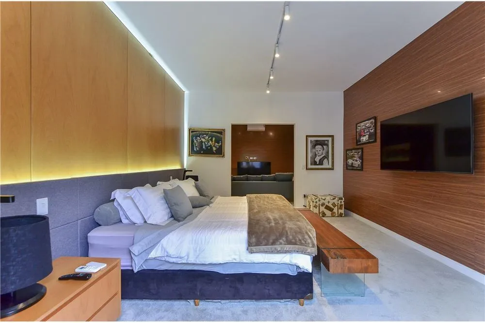 Casa, 4 quartos, 1102 m² - Foto 8