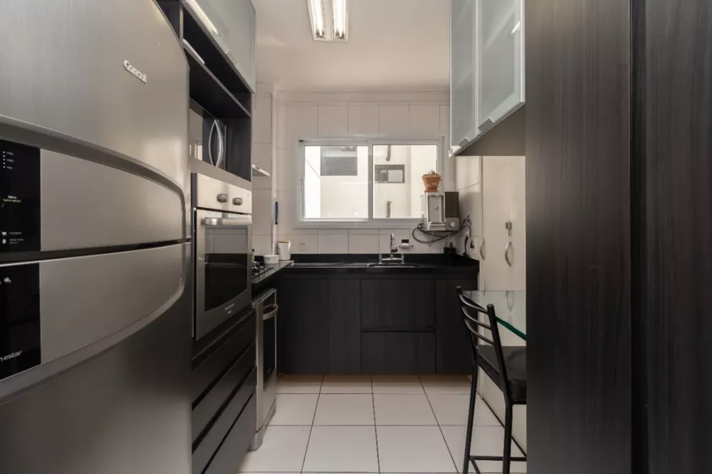 Apartamento à venda com 2 quartos, 96m² - Foto 7