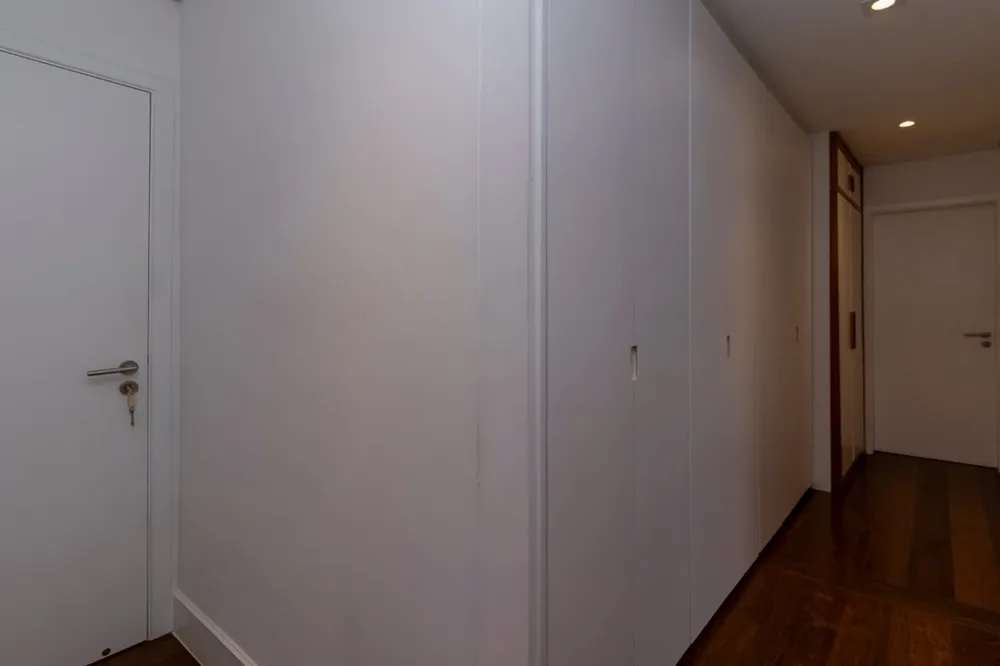 Apartamento, 3 quartos, 270 m² - Foto 1