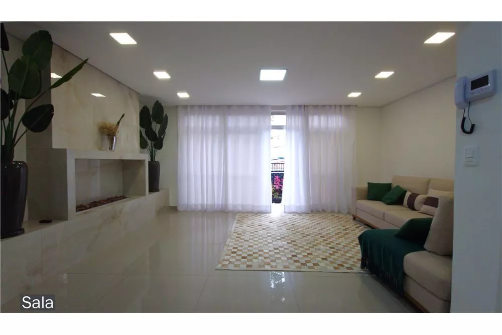 Casa à venda com 3 quartos, 193m² - Foto 3