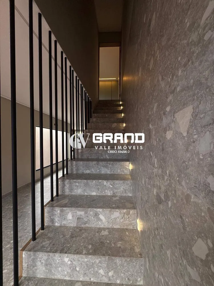 Casa, 3 quartos, 214 m² - Foto 2