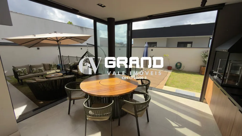 Casa, 4 quartos, 283 m² - Foto 2