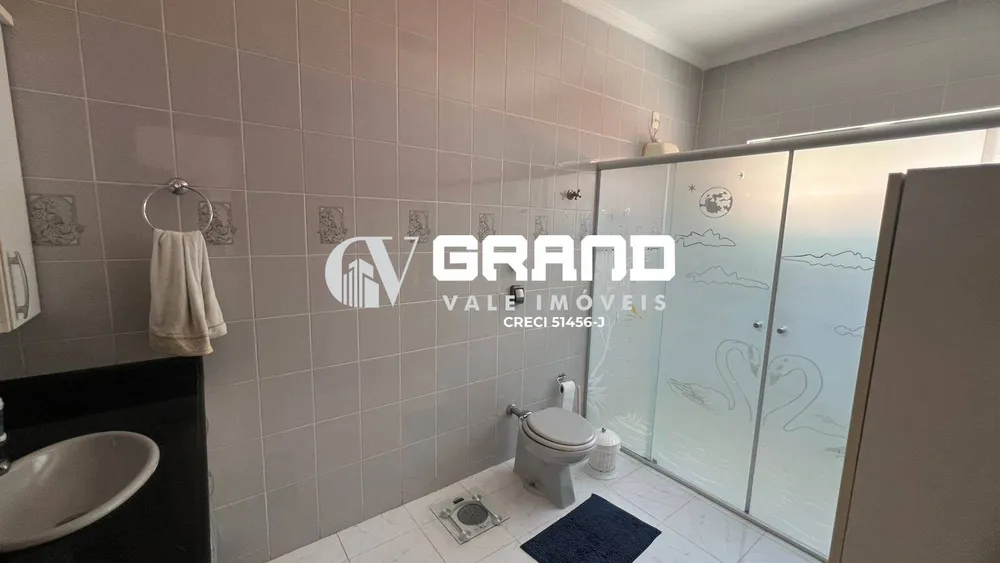 Casa, 3 quartos, 300 m² - Foto 15