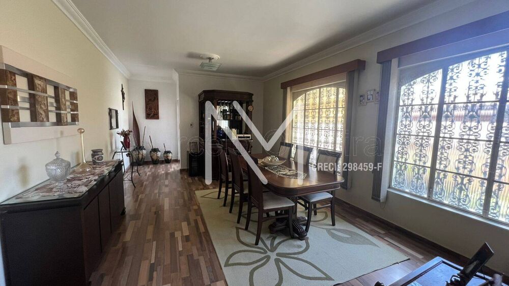 Casa, 3 quartos, 300 m² - Foto 1