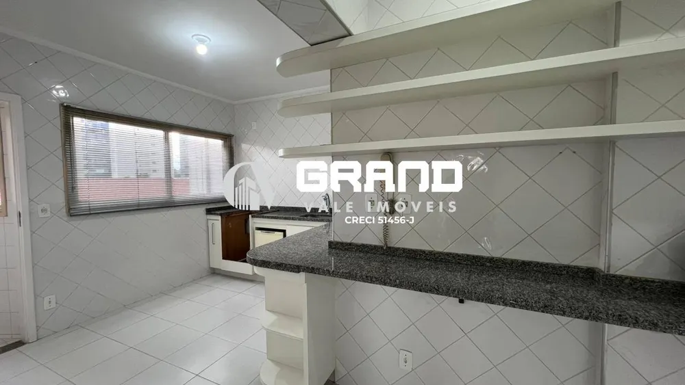 Apartamento, 4 quartos, 132 m² - Foto 2