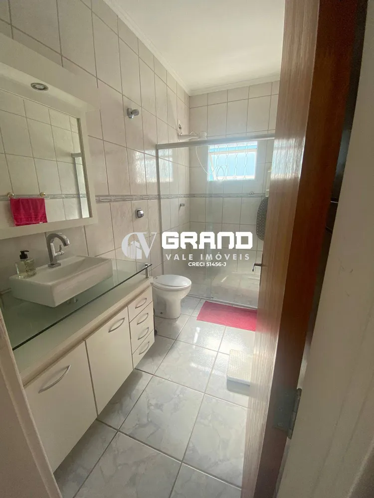Casa, 3 quartos, 190 m² - Foto 11